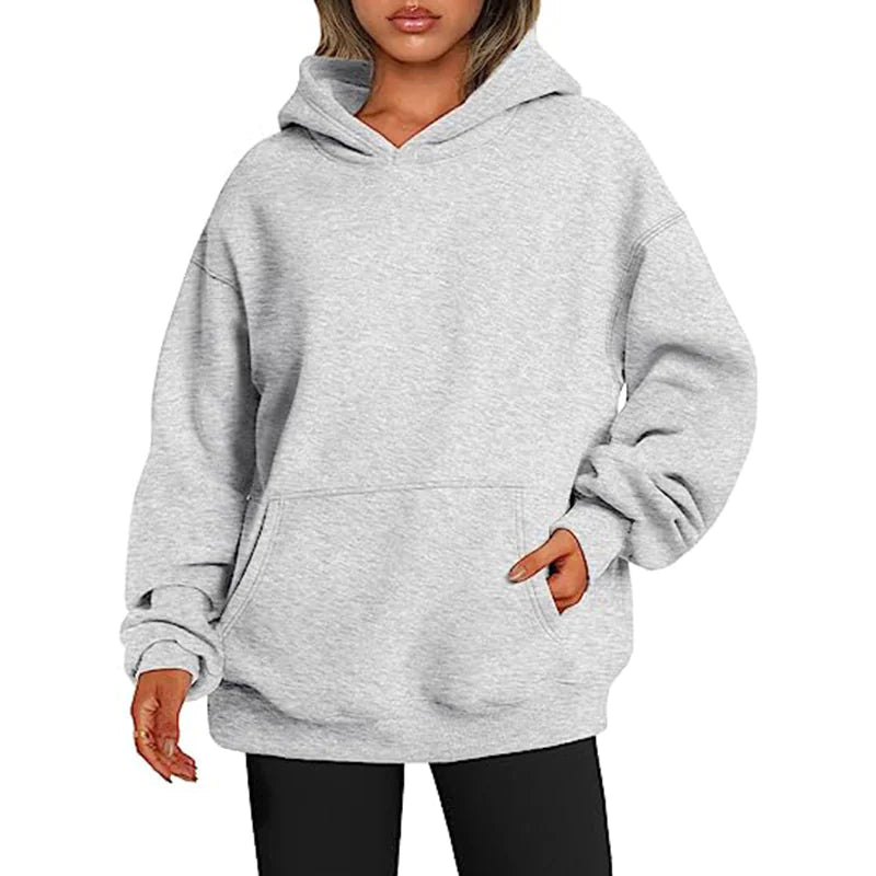 Chic Pocketed Women’s Hoodie – Casual Streetwear