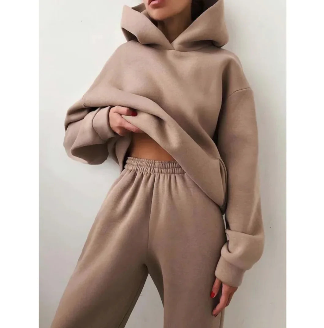 Women's Hooded Tracksuit - Fromathena